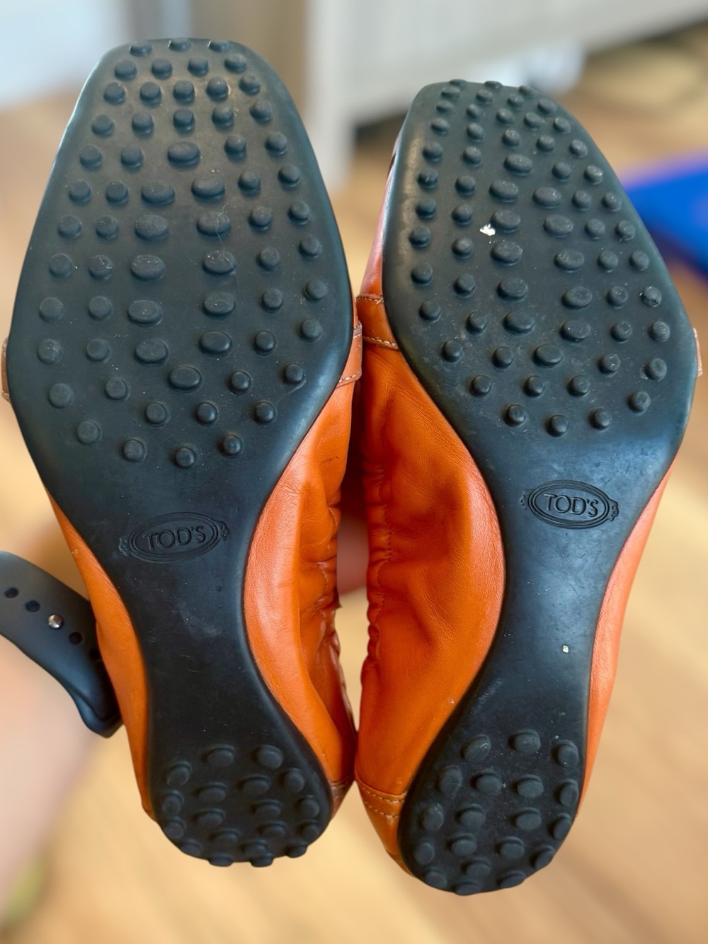 Tod's Orange Leather Square-Toe Flats with Tie and Eyelet Detail - Picture 7 of 7